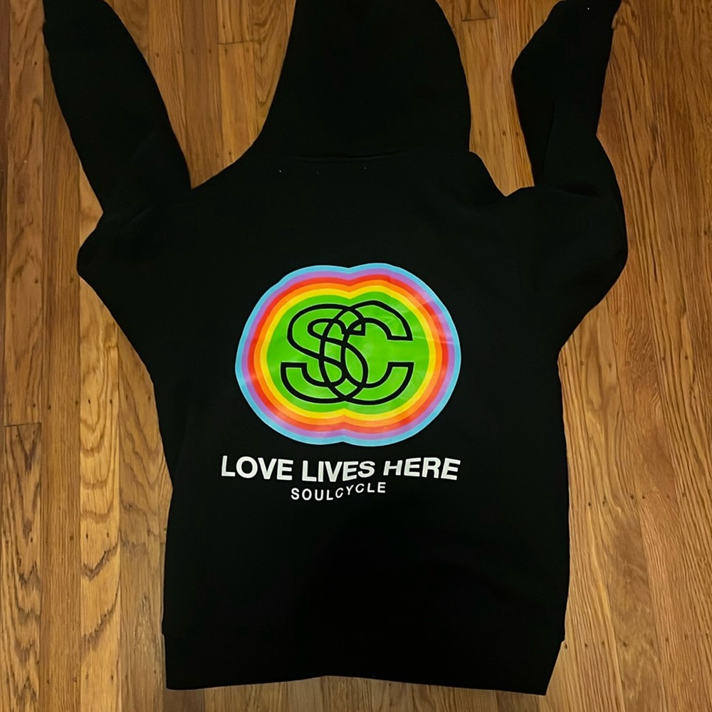 Long sleeve oversized “love lives here” Soulcycle sweatshirt